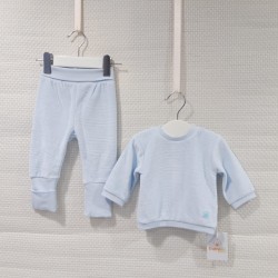 Conjunto para bebé celeste...